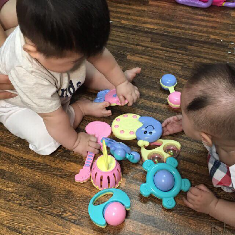 Bình sữa xúc xắc 9 món