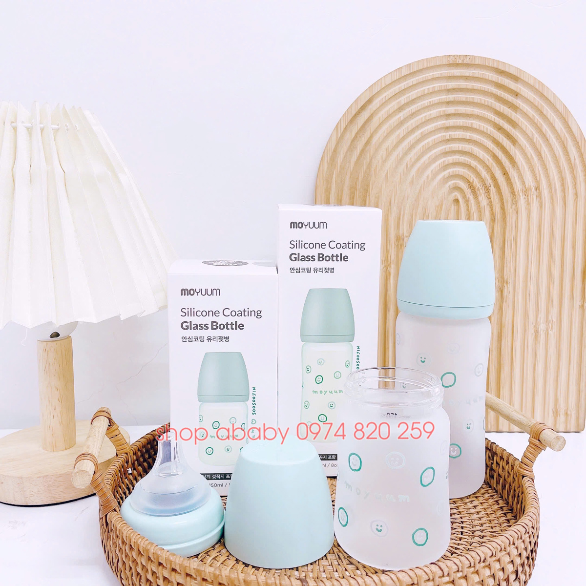 Bình sữa Moyuum thủy tinh tráng silicon (họa tiết)