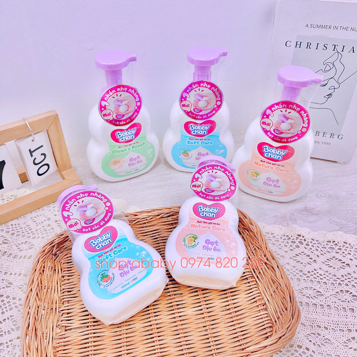 Bọt tắm gội Bobby Chan