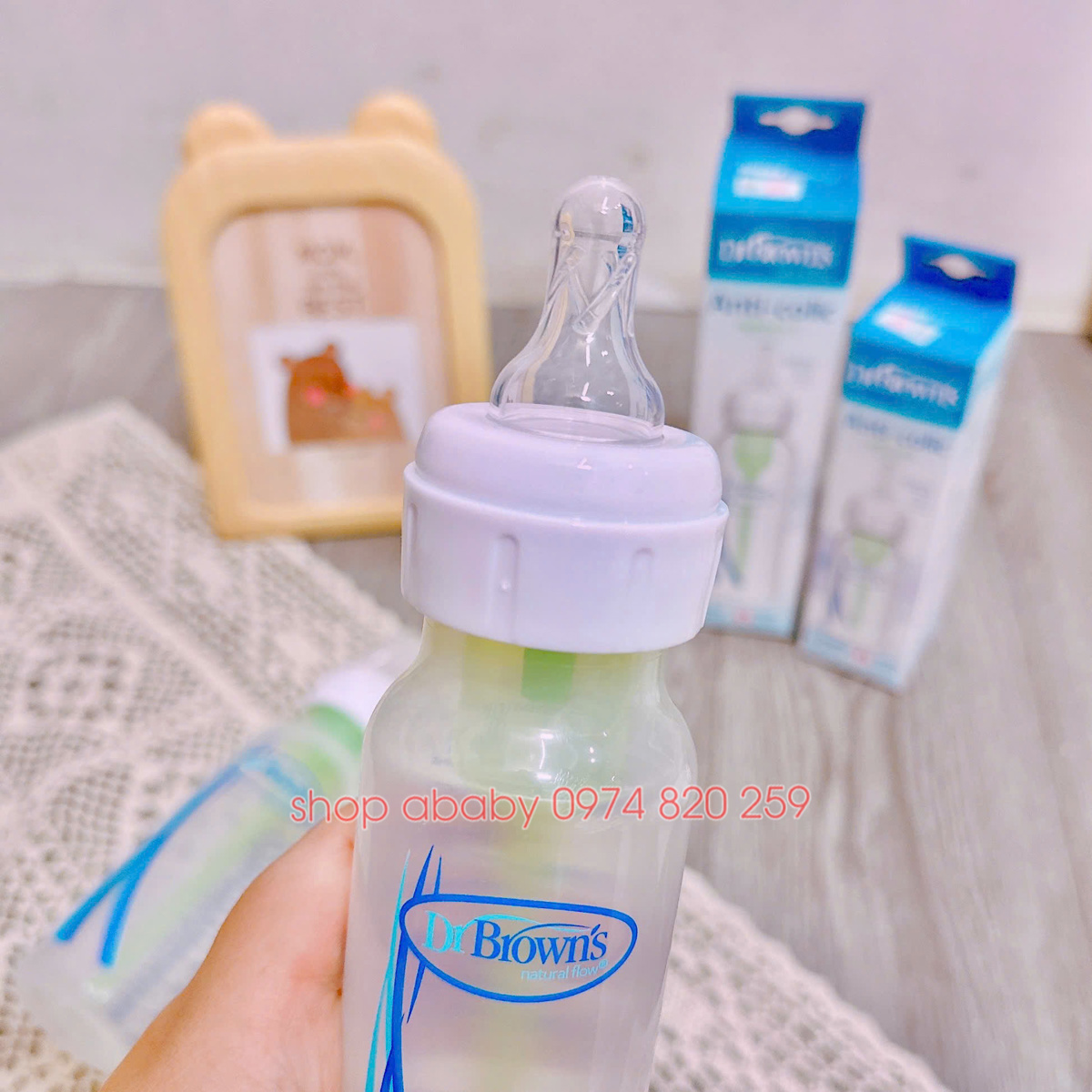 Núm Dr Brown's cổ hẹp