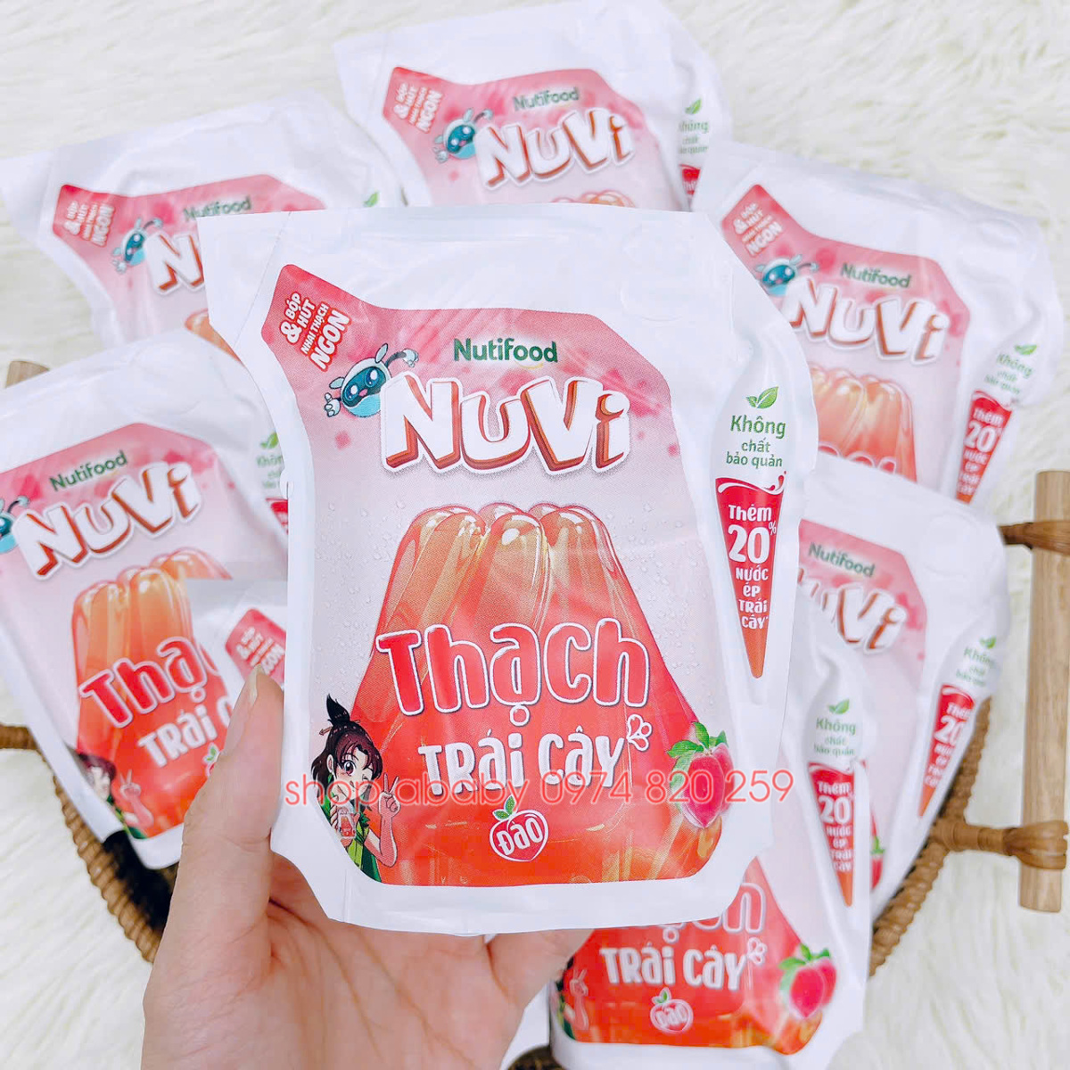 Túi thạch trái cây Nuvi vị đào 110ml (3y+)