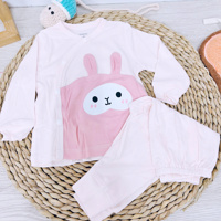 Bộ dài tay cài lệch Dokma DB3229 (size NB)