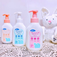 Chai nước rửa bình Aoi 