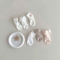 Set 3 đôi tất bèo hình size XS