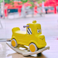 Xe chòi ô tô bập bênh 013